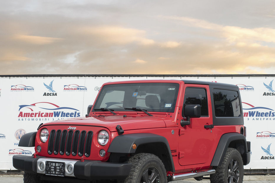 Продам Jeep Wrangler S 2015 года в Черновцах