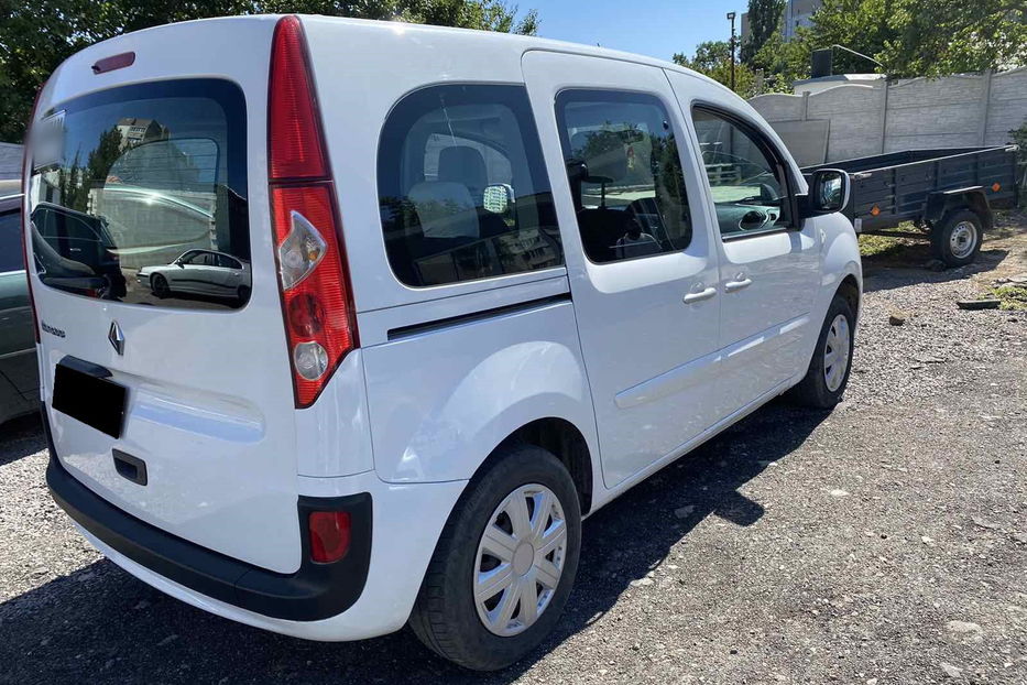 Продам Renault Kangoo пасс. оригинальный пассажир 2011 года в Николаеве