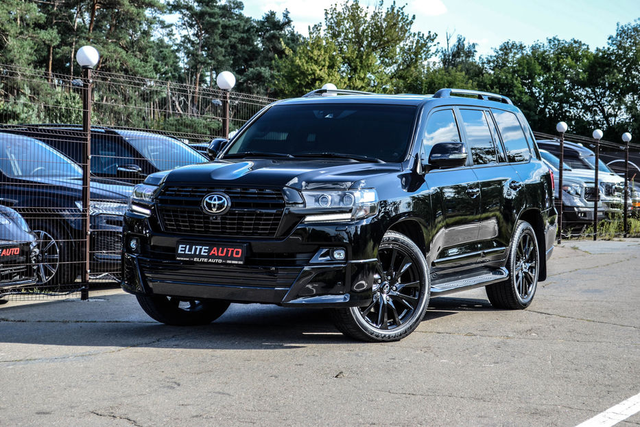 Продам Toyota Land Cruiser 200 Special Edetion 2017 года в Киеве