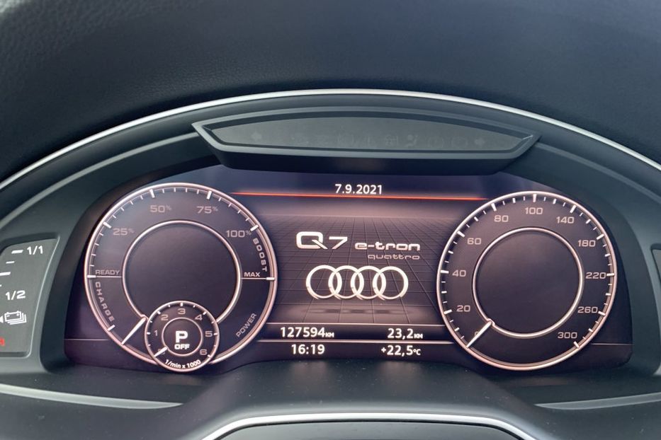 Продам Audi Q7  3.0TDI E-Tron Quattro 2016 года в Львове