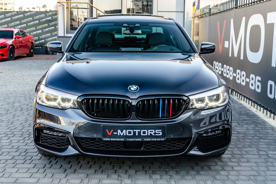 Продам BMW 530 e Hybrid Xdrive 2019 года в Киеве