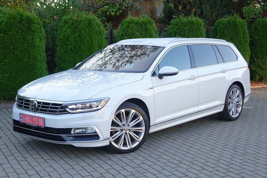 Продам Volkswagen Passat B8 R-Line FUL-LED Highiln4Motion 2018 года в Львове