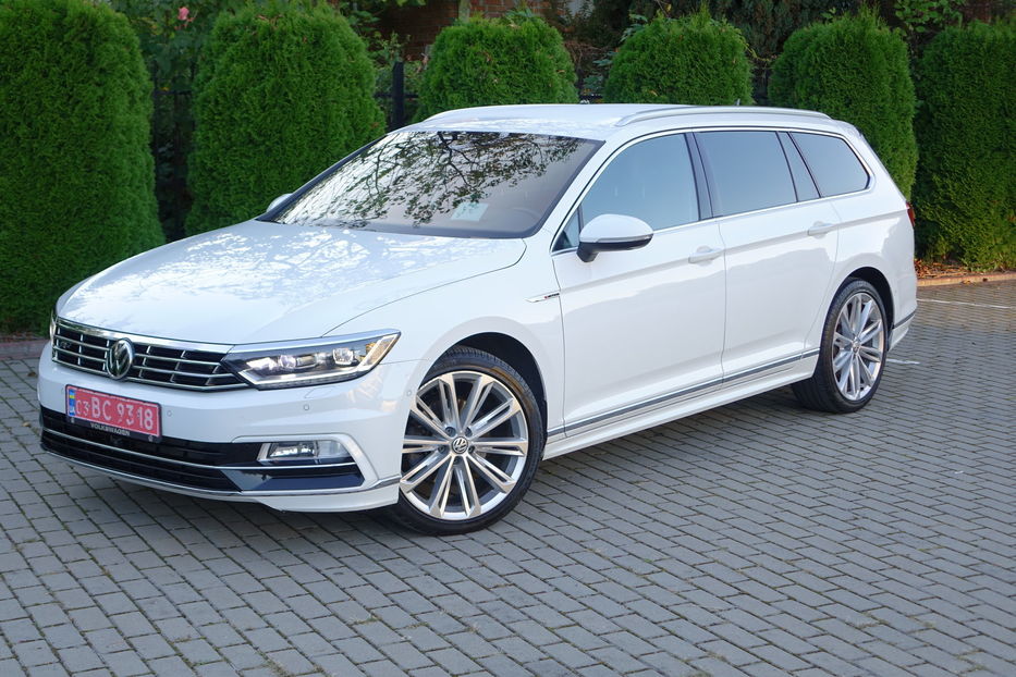 Продам Volkswagen Passat B8 R-Line FUL-LED Highiln4Motion 2018 года в Львове