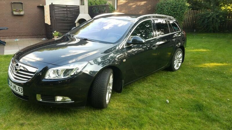 Продам Opel Insignia 2010 года в Киеве