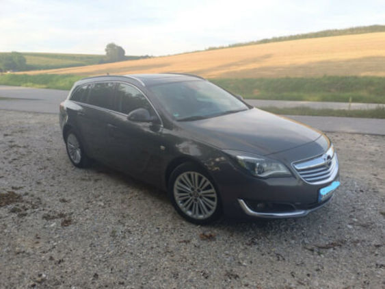 Продам Opel Insignia 2014 года в Киеве