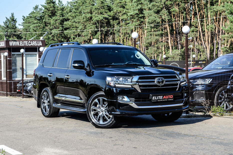 Продам Toyota Land Cruiser 200 Diesel 2020 года в Киеве