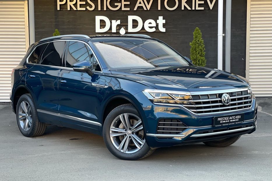 Продам Volkswagen Touareg 2019 года в Киеве