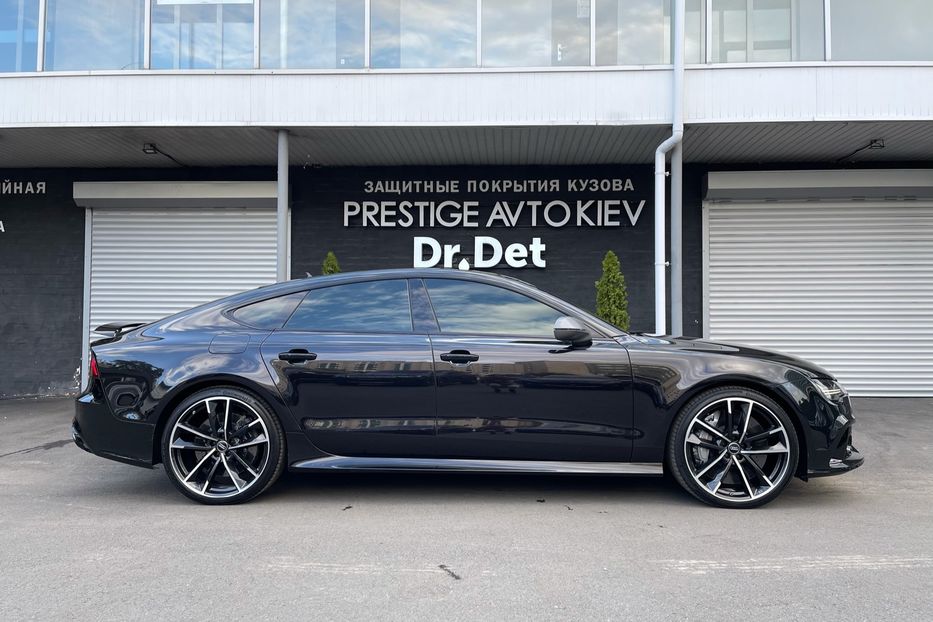 Продам Audi RS7 Exclusive 2016 года в Киеве