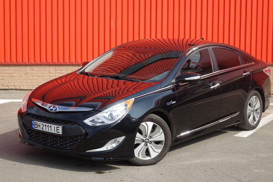 Продам Hyundai Sonata HYBRIDE 2014 года в Одессе