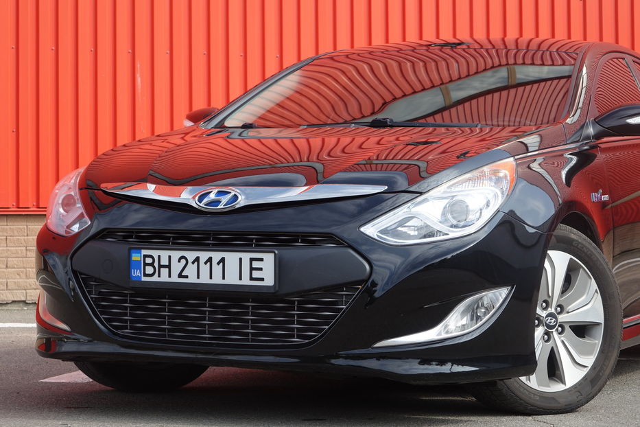 Продам Hyundai Sonata HYBRIDE 2014 года в Одессе