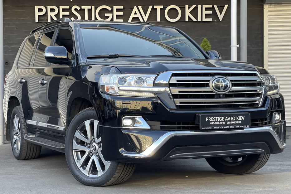 Продам Toyota Land Cruiser 200 Premium  2016 года в Киеве