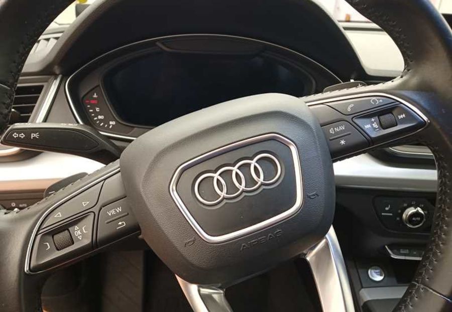 Продам Audi Q5 2.0 TDI QUATTRO SPORT 2017 года в Львове