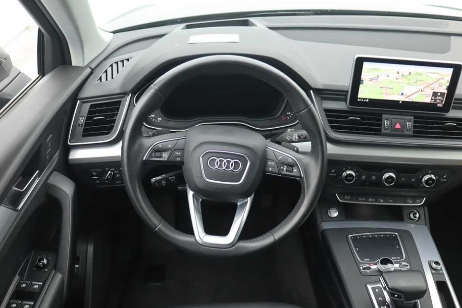 Продам Audi Q5 АВТО В УКРАЇНІ НЕ МАЛЬОВАНЕ  2017 года в Львове