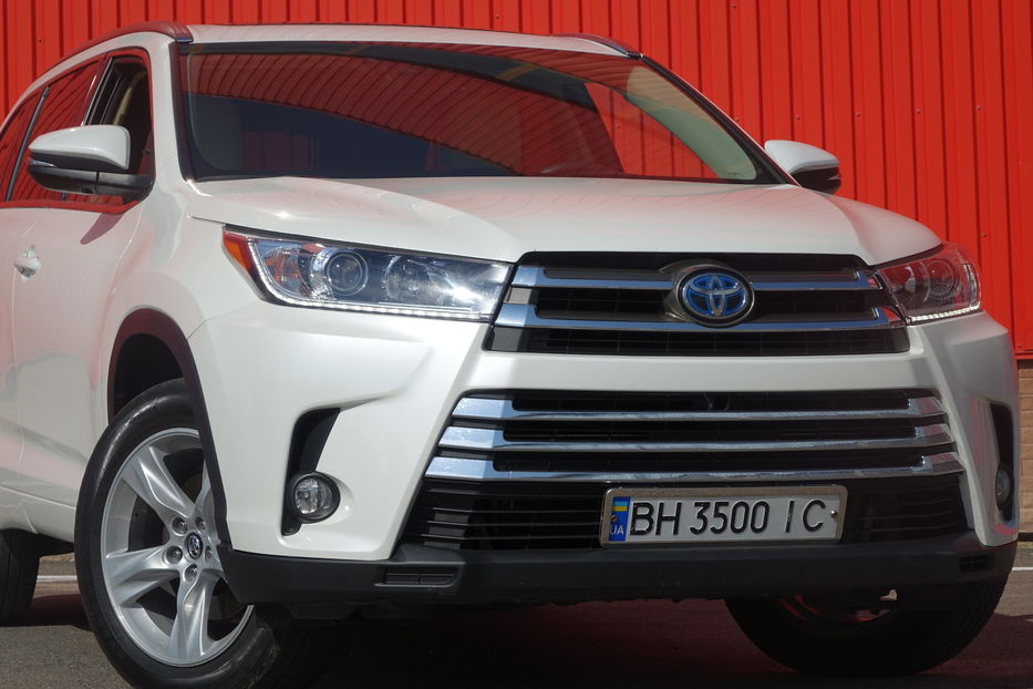 Продам Toyota Highlander Limited Hybride 2017 года в Одессе