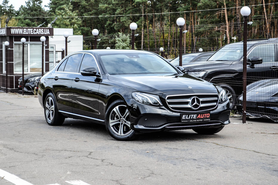 Продам Mercedes-Benz E-Class 220 D  4 Matic 2019 года в Киеве