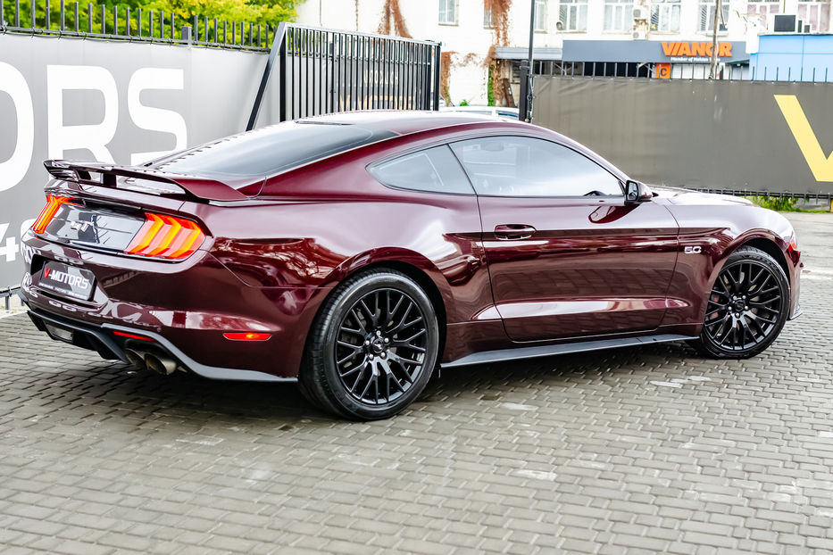 Продам Ford Mustang GT 5 2018 года в Киеве