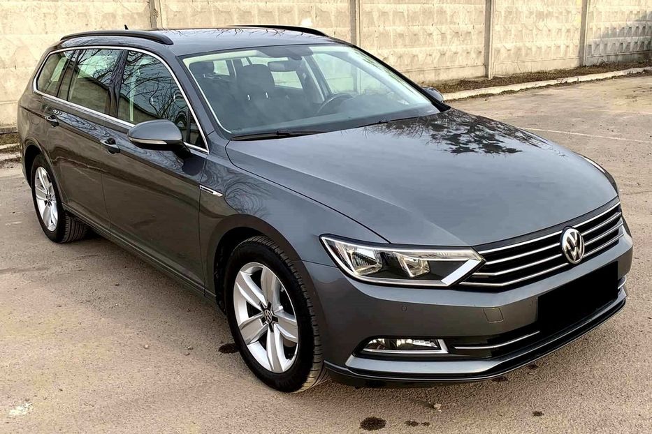 Продам Volkswagen Passat B8 2016 года в Киеве