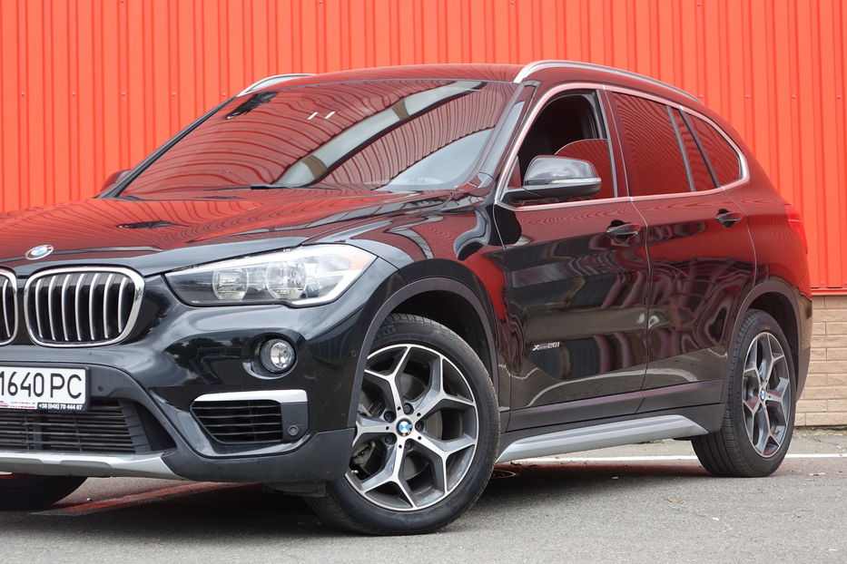 Продам BMW X1 XDRIVE 2017 года в Одессе