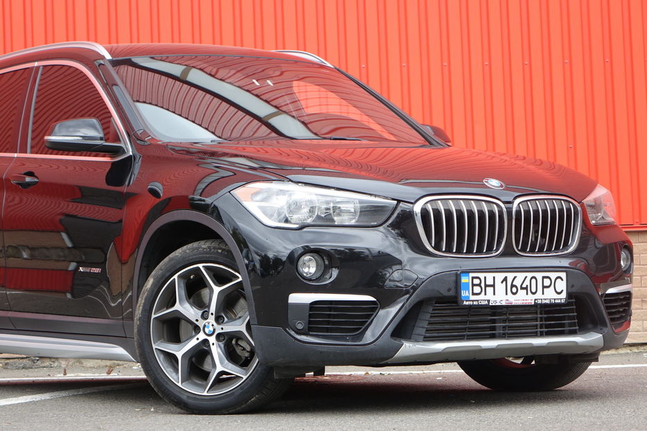 Продам BMW X1 XDRIVE 2017 года в Одессе