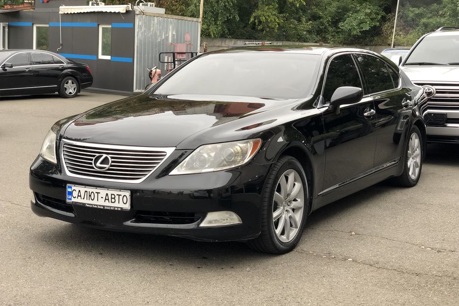 Продам Lexus LS 460 long 2007 года в Киеве