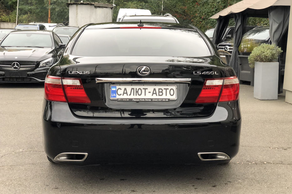 Продам Lexus LS 460 long 2007 года в Киеве