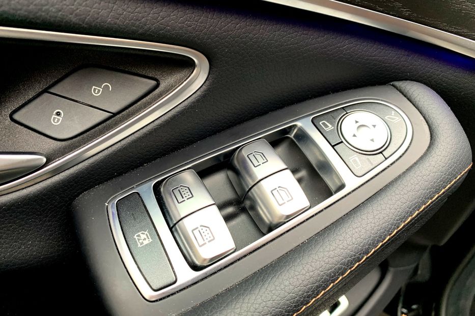 Продам Mercedes-Benz S-Class 2019 года в Киеве