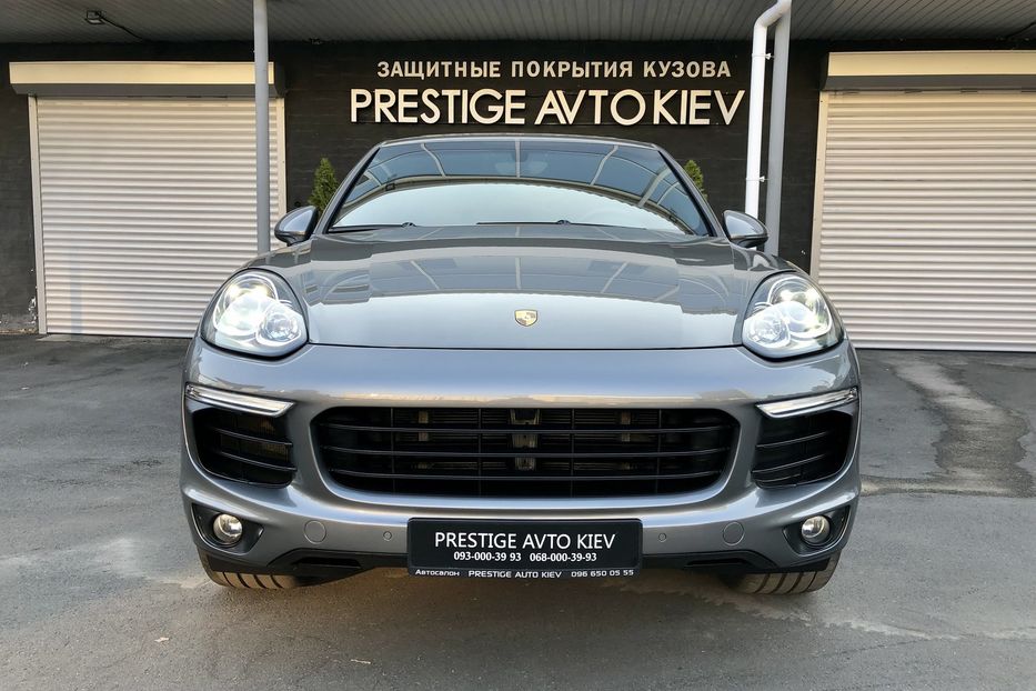 Продам Porsche Cayenne S E-Hybrid 2015 года в Киеве