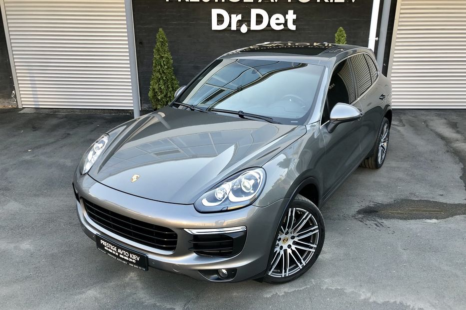 Продам Porsche Cayenne S E-Hybrid 2015 года в Киеве