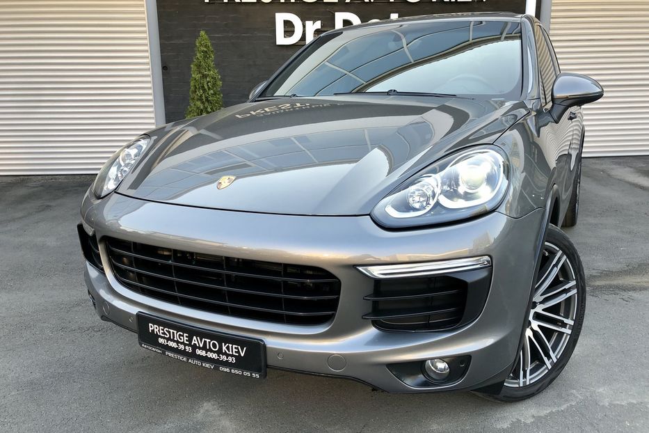 Продам Porsche Cayenne S E-Hybrid 2015 года в Киеве