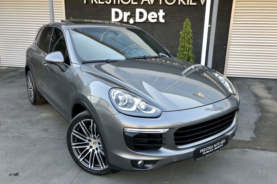 Продам Porsche Cayenne S E-Hybrid 2015 года в Киеве