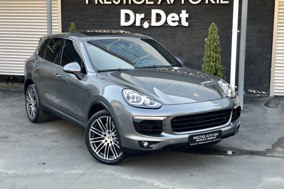 Продам Porsche Cayenne S E-Hybrid 2015 года в Киеве