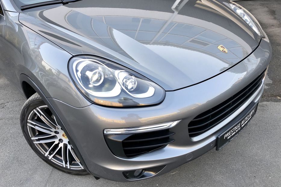 Продам Porsche Cayenne S E-Hybrid 2015 года в Киеве