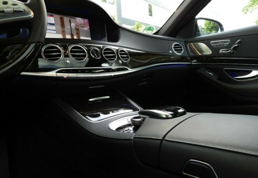 Продам Mercedes-Benz S-Class S 400 d 4Matic 9G L 2019 года в Киеве