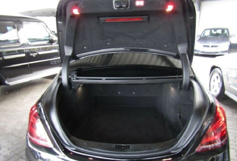 Продам Mercedes-Benz S-Class S 350 d 4Matic L 2019 года в Киеве