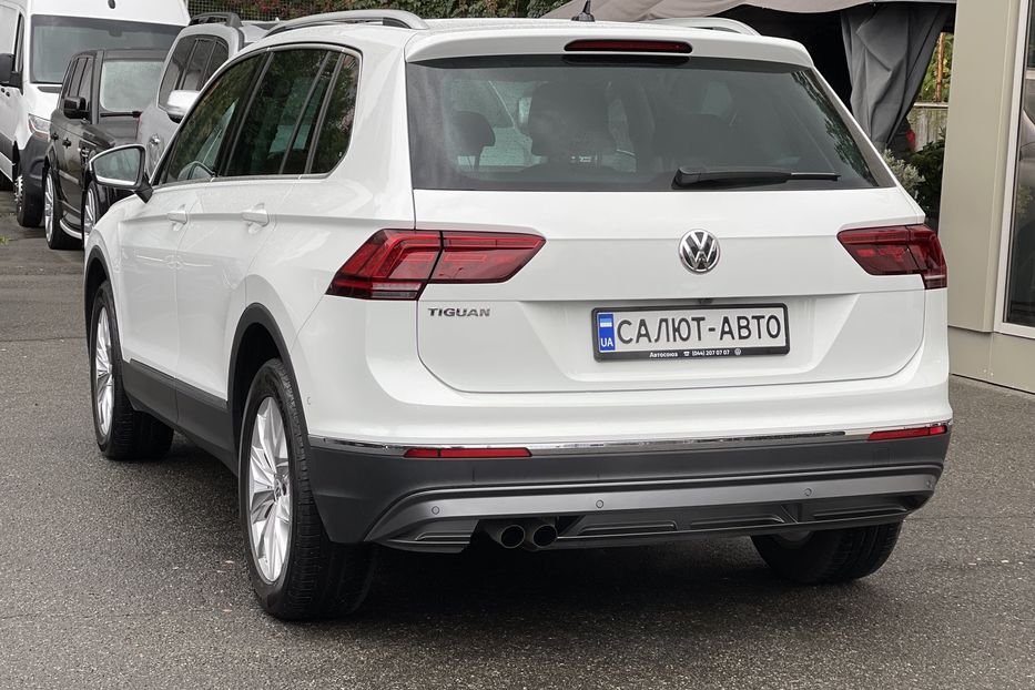 Продам Volkswagen Tiguan 2.0 TD 4MOTION 2020 года в Киеве