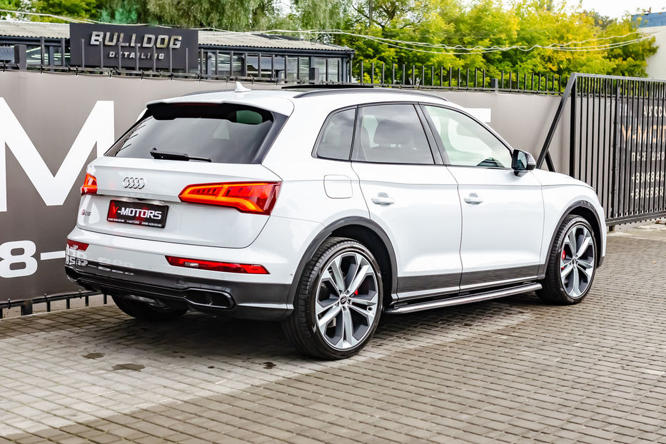 Продам Audi SQ 5 QUATTRO 2020 года в Киеве