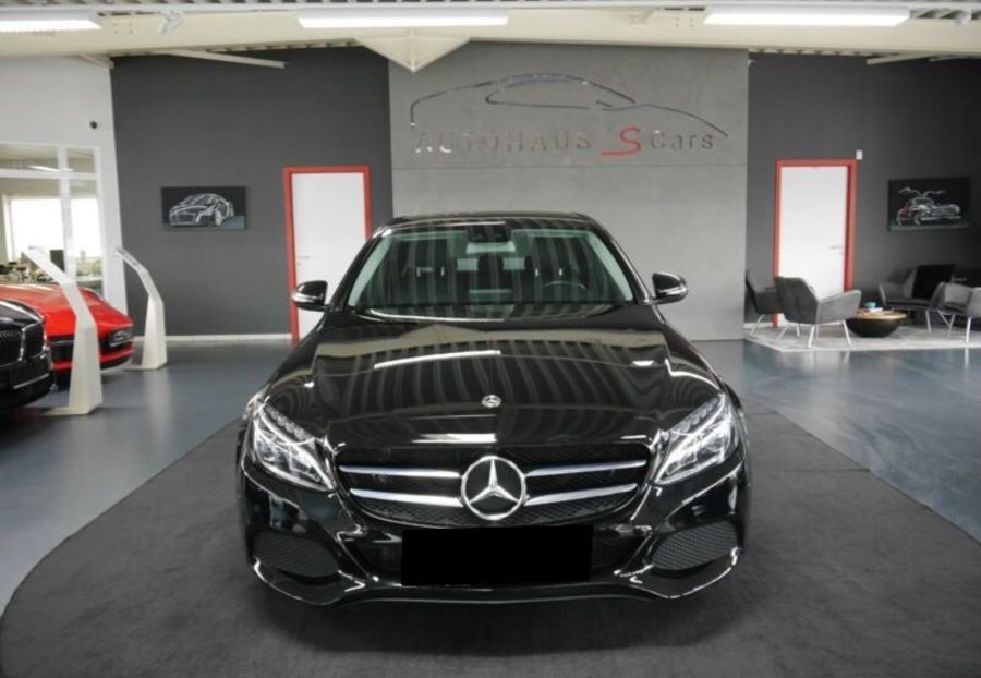 Продам Mercedes-Benz C-Class 2017 года в Киеве