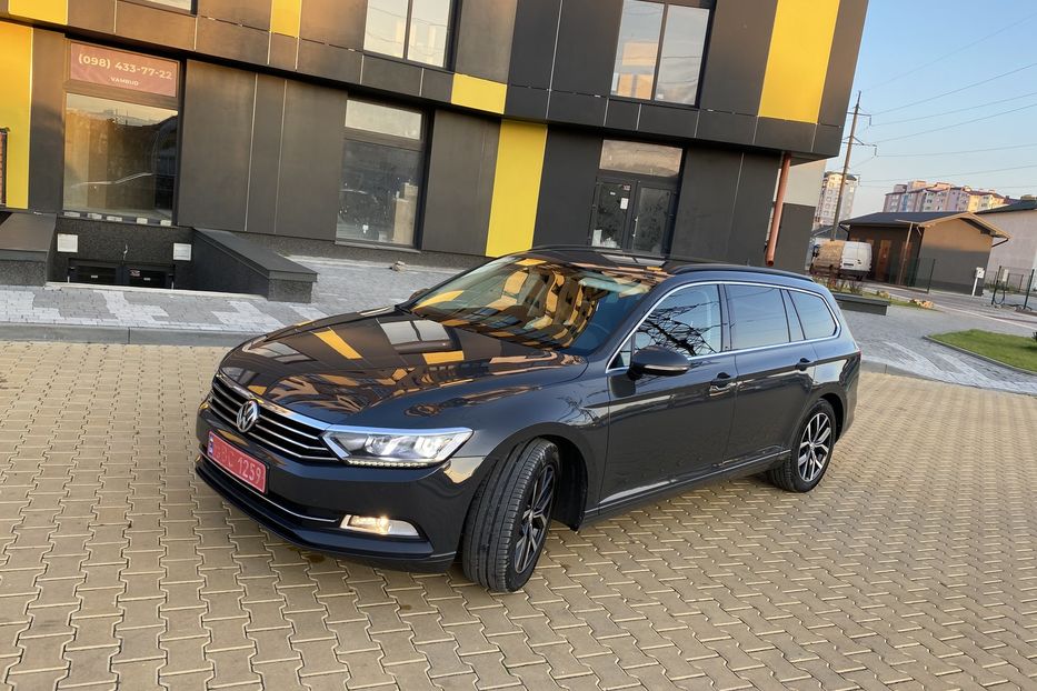 Продам Volkswagen Passat B8 Comfort line 2.0 akpp 2017 года в г. Брошнив-осада, Ивано-Франковская область