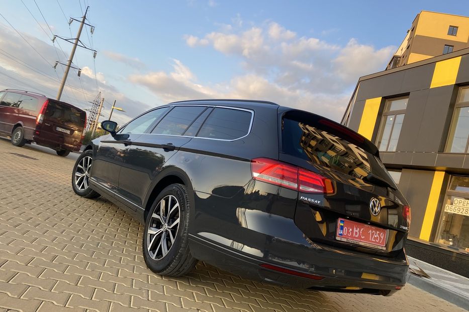 Продам Volkswagen Passat B8 Comfort line 2.0 akpp 2017 года в г. Брошнив-осада, Ивано-Франковская область