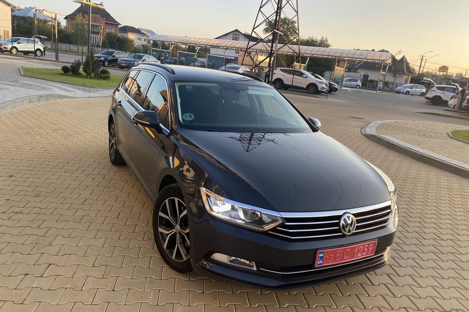 Продам Volkswagen Passat B8 Comfort line 2.0 akpp 2017 года в г. Брошнив-осада, Ивано-Франковская область