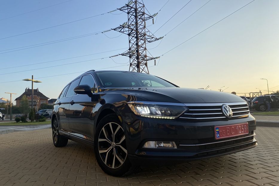 Продам Volkswagen Passat B8 Comfort line 2.0 akpp 2017 года в г. Брошнив-осада, Ивано-Франковская область