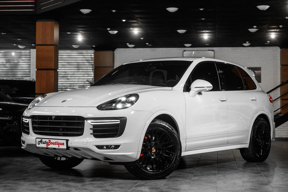 Продам Porsche Cayenne GTS 2016 года в Одессе