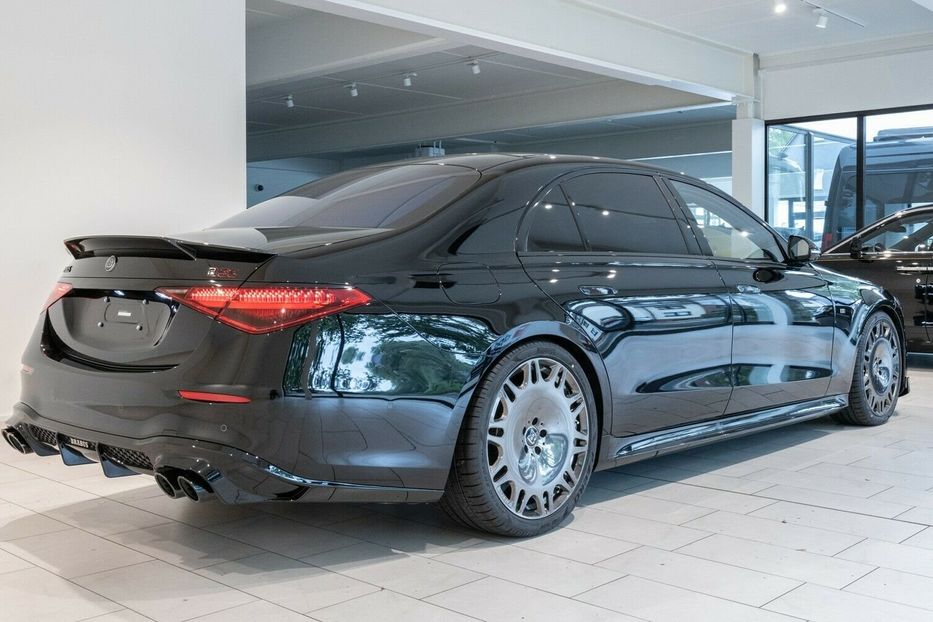 Продам Mercedes-Benz S-Class  S 500 4M Long BRABUS BLACK 2021 года в Киеве