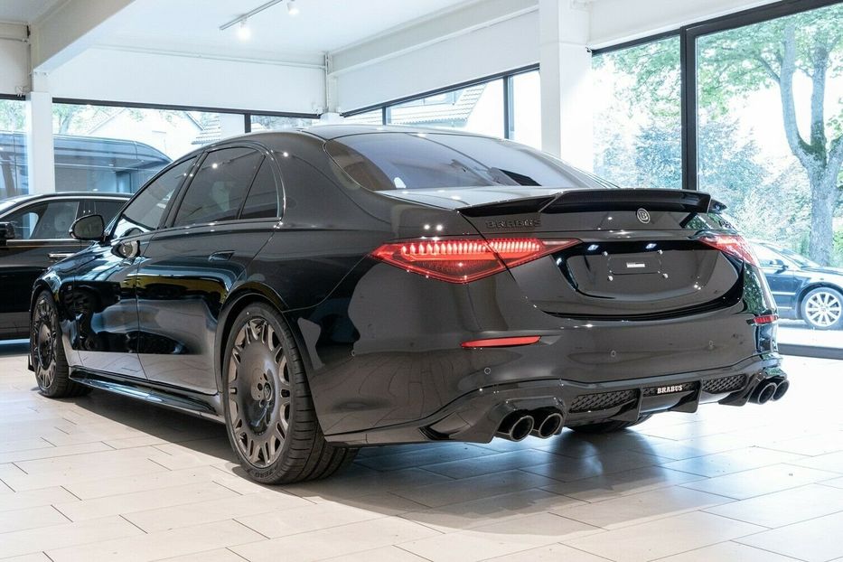 Продам Mercedes-Benz S-Class  S 500 4M Long BRABUS BLACK 2021 года в Киеве