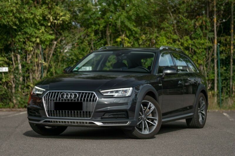 Продам Audi A4 Allroad 2016 года в Киеве