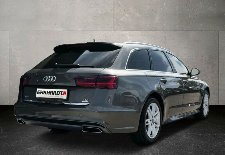 Продам Audi A6 S-Line 2016 года в Киеве