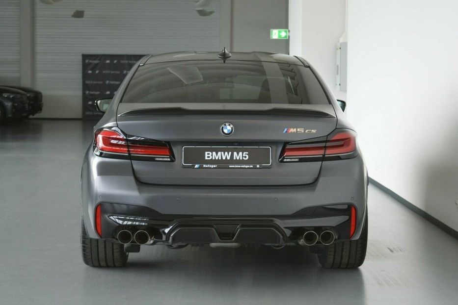 Продам BMW M5 CS 2021 года в Киеве