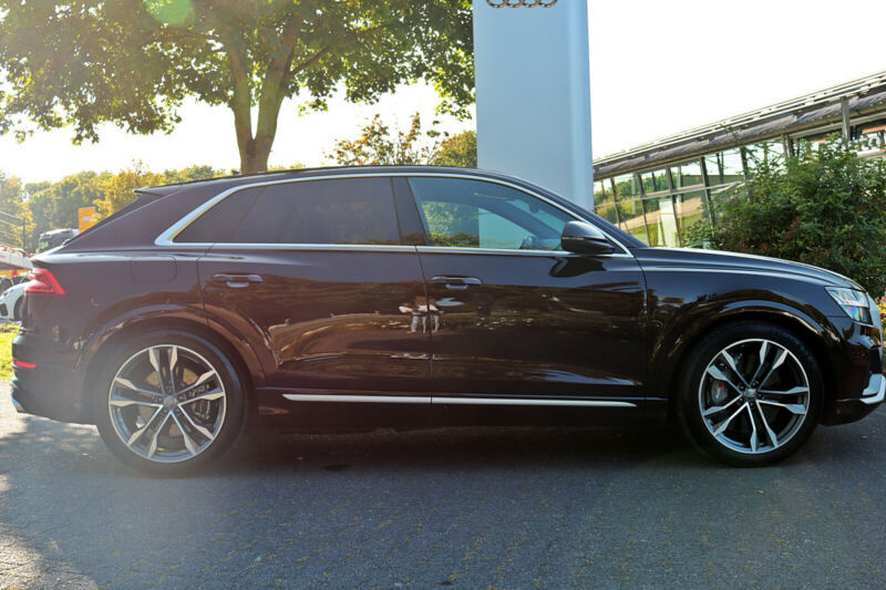 Продам Audi SQ 8 TDI 2020 года в Киеве