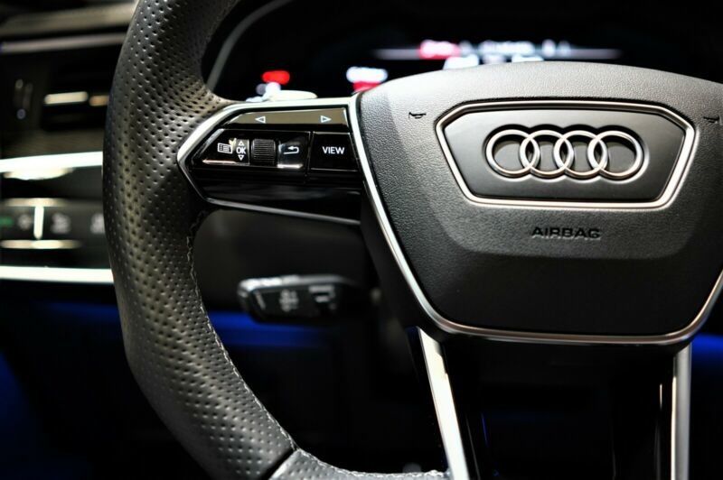 Продам Audi RS6 2020 года в Киеве
