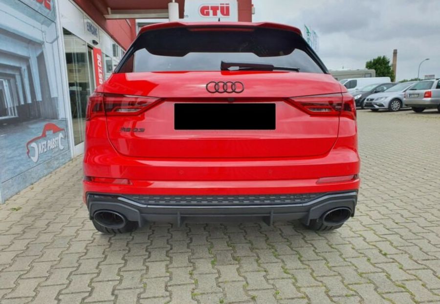 Продам Audi Q3 RS 2020 года в Киеве